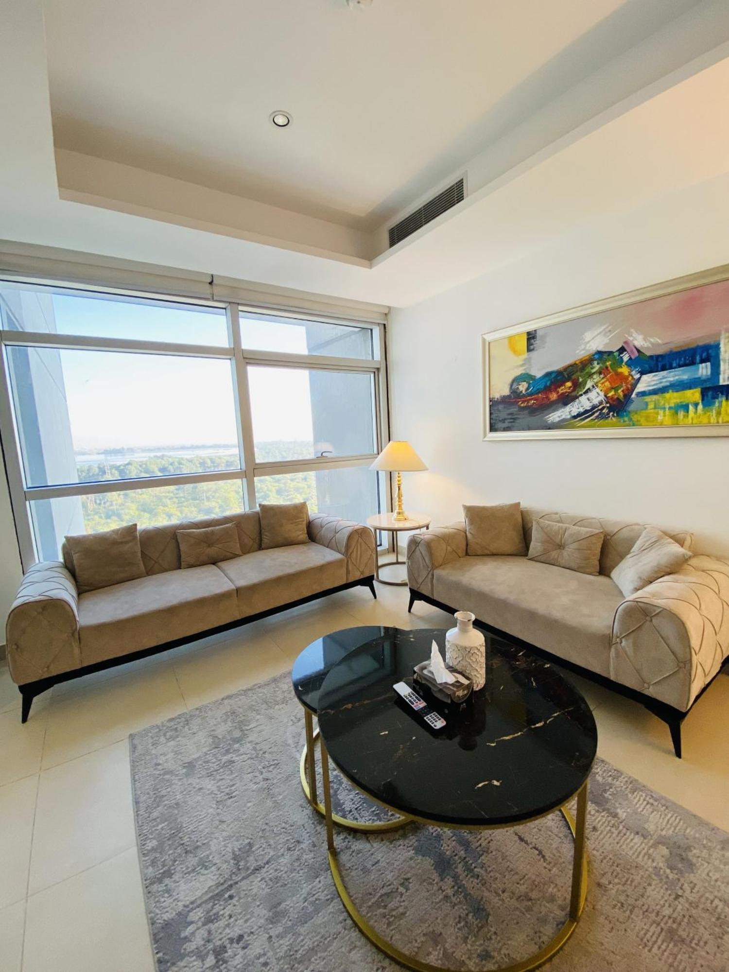 איסלמאבד One Constitution Avenue - Apartments By Superhost Stays מראה חיצוני תמונה
