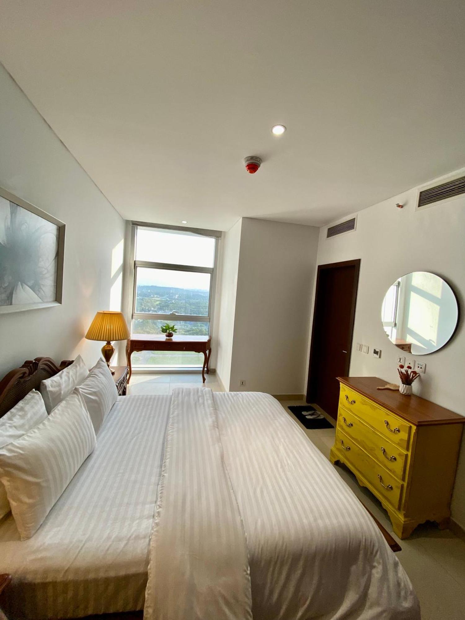 איסלמאבד One Constitution Avenue - Apartments By Superhost Stays חדר תמונה