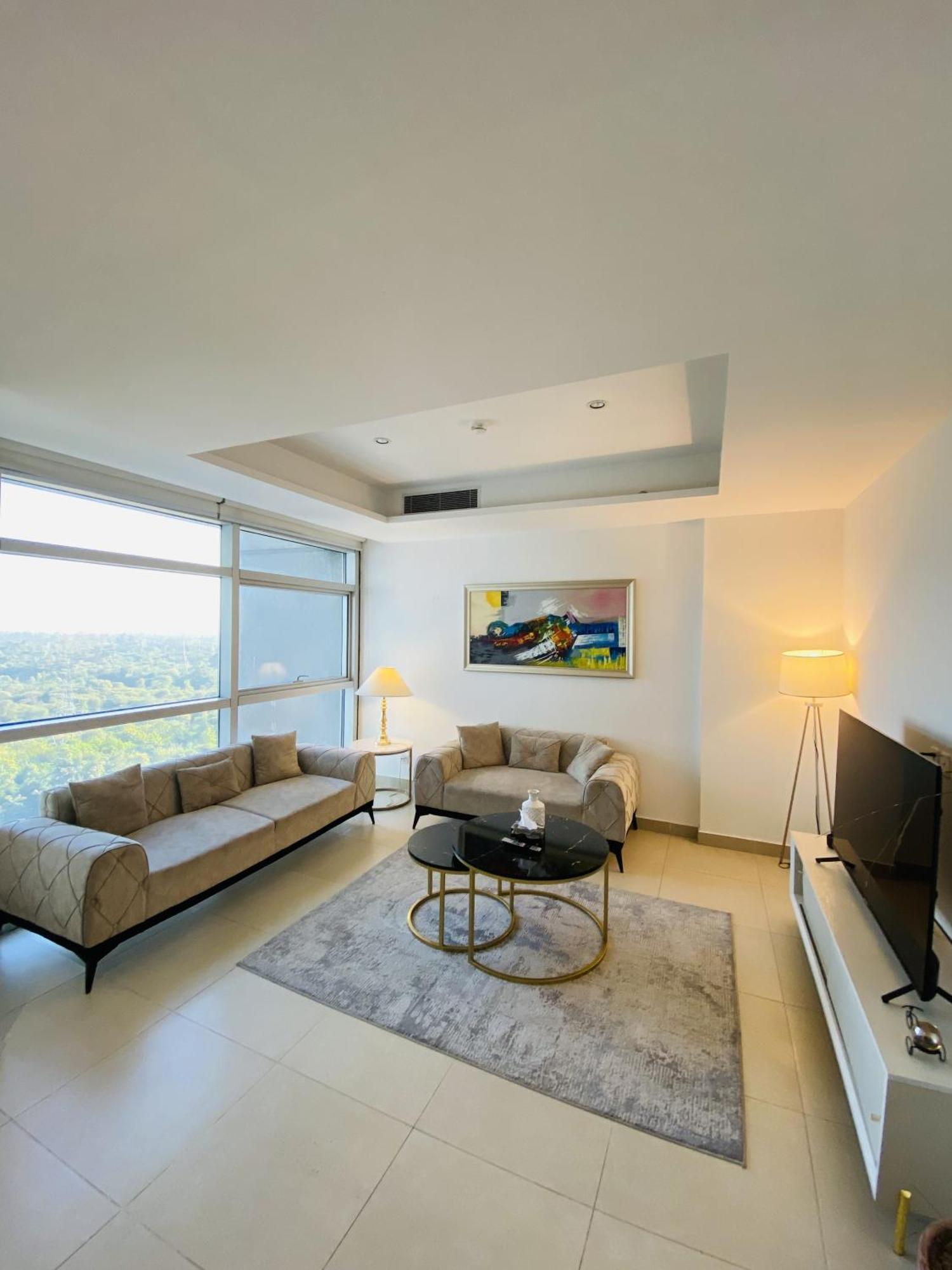 איסלמאבד One Constitution Avenue - Apartments By Superhost Stays מראה חיצוני תמונה